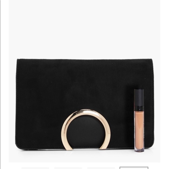 NWT. Black gold circle suedette clutch - Picture 4 of 6